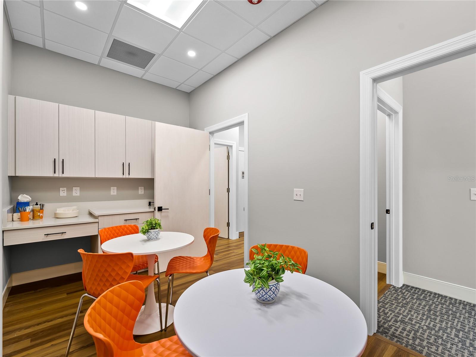 PHASE 2 OF BAY STREET - Commercial Sale