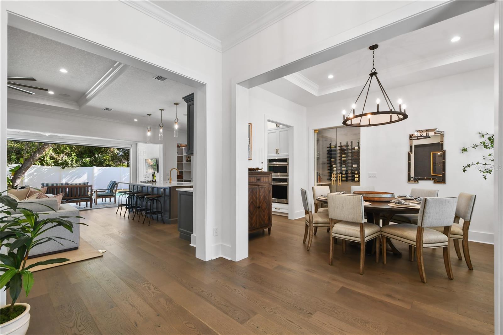 FONTAINEBLEAU - Residential