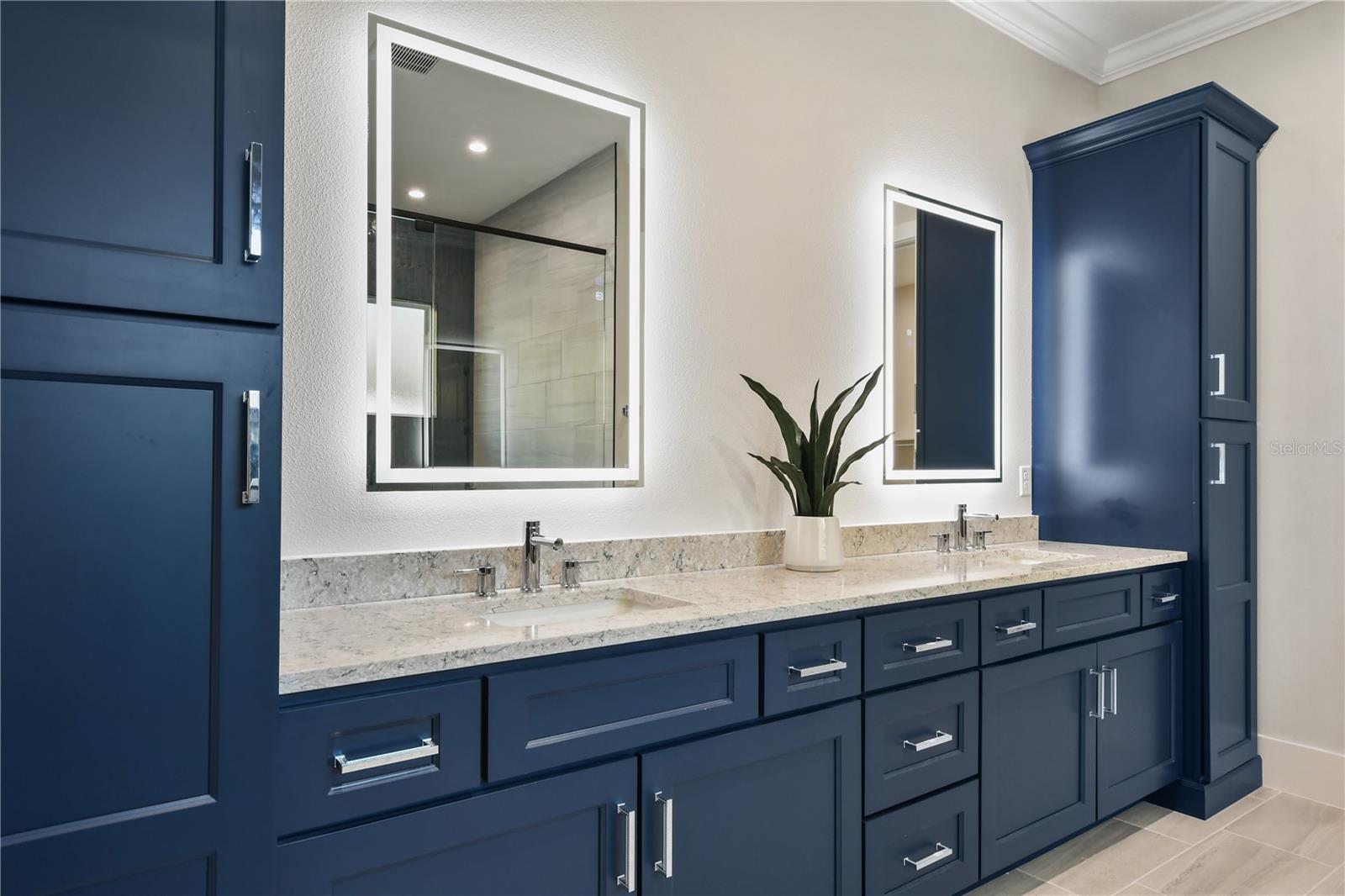 FONTAINEBLEAU - Residential