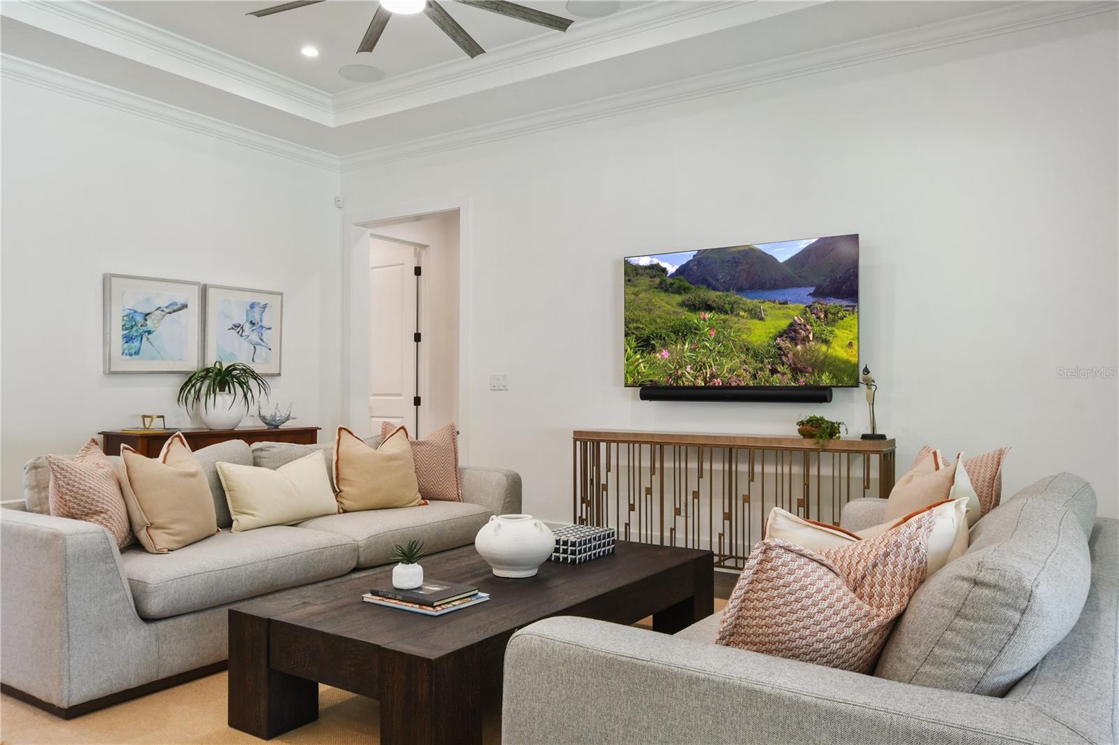 FONTAINEBLEAU - Residential