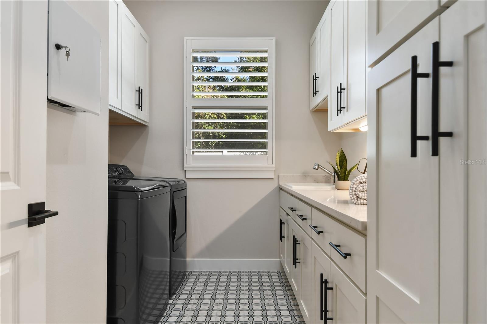 FONTAINEBLEAU - Residential