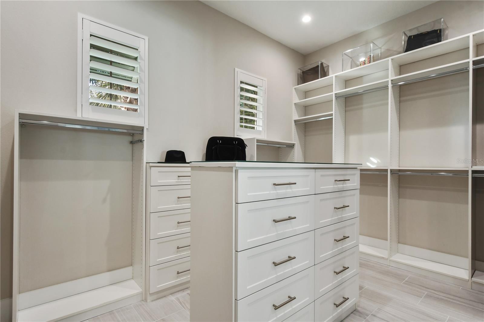 FONTAINEBLEAU - Residential