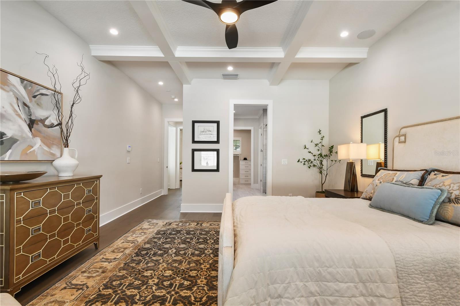 FONTAINEBLEAU - Residential