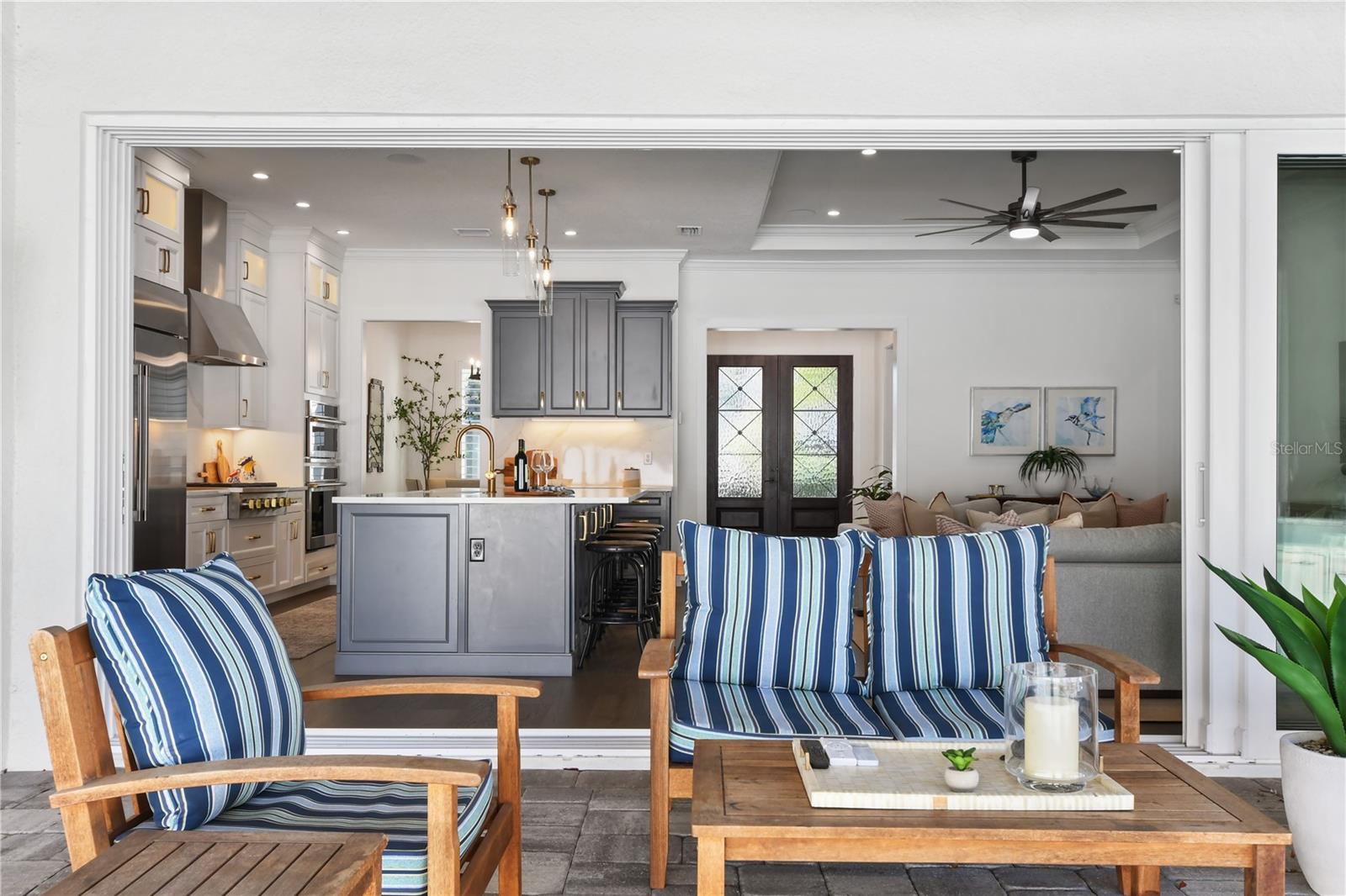 FONTAINEBLEAU - Residential