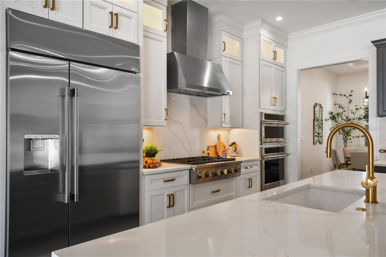 FONTAINEBLEAU - Residential