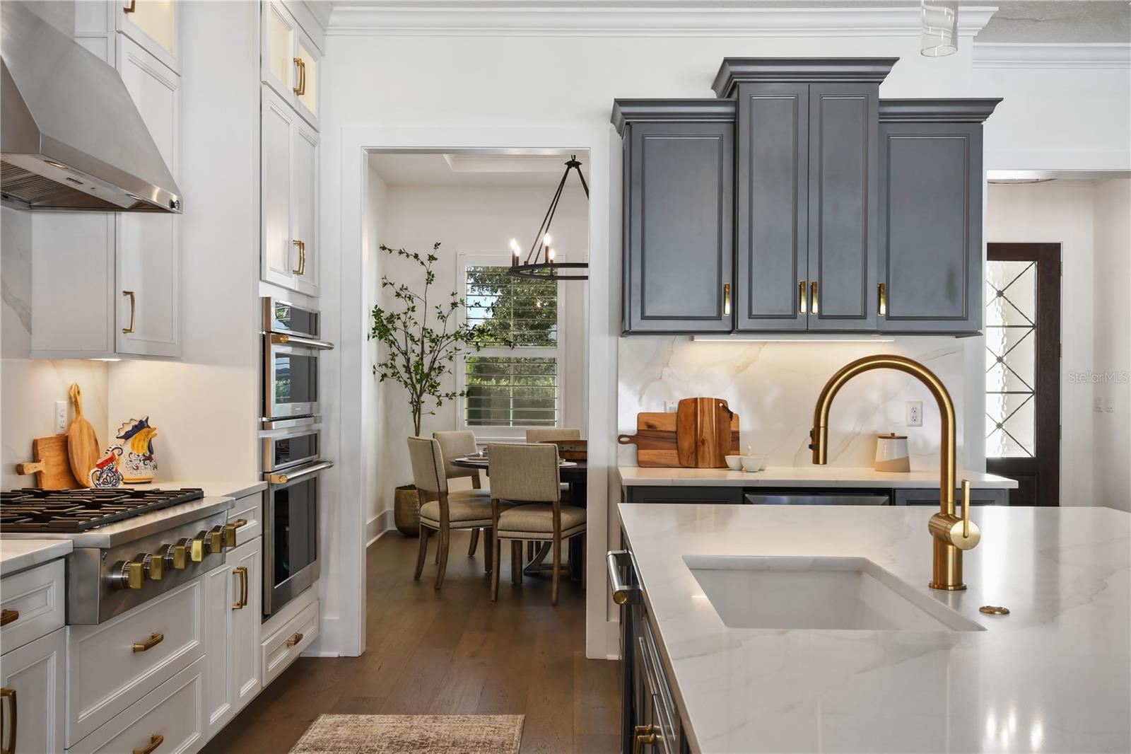 FONTAINEBLEAU - Residential