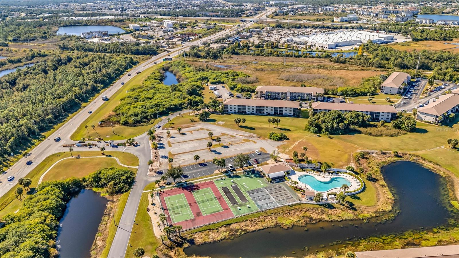 NEWPORT 01 PH 02 BLDG 05 - Residential