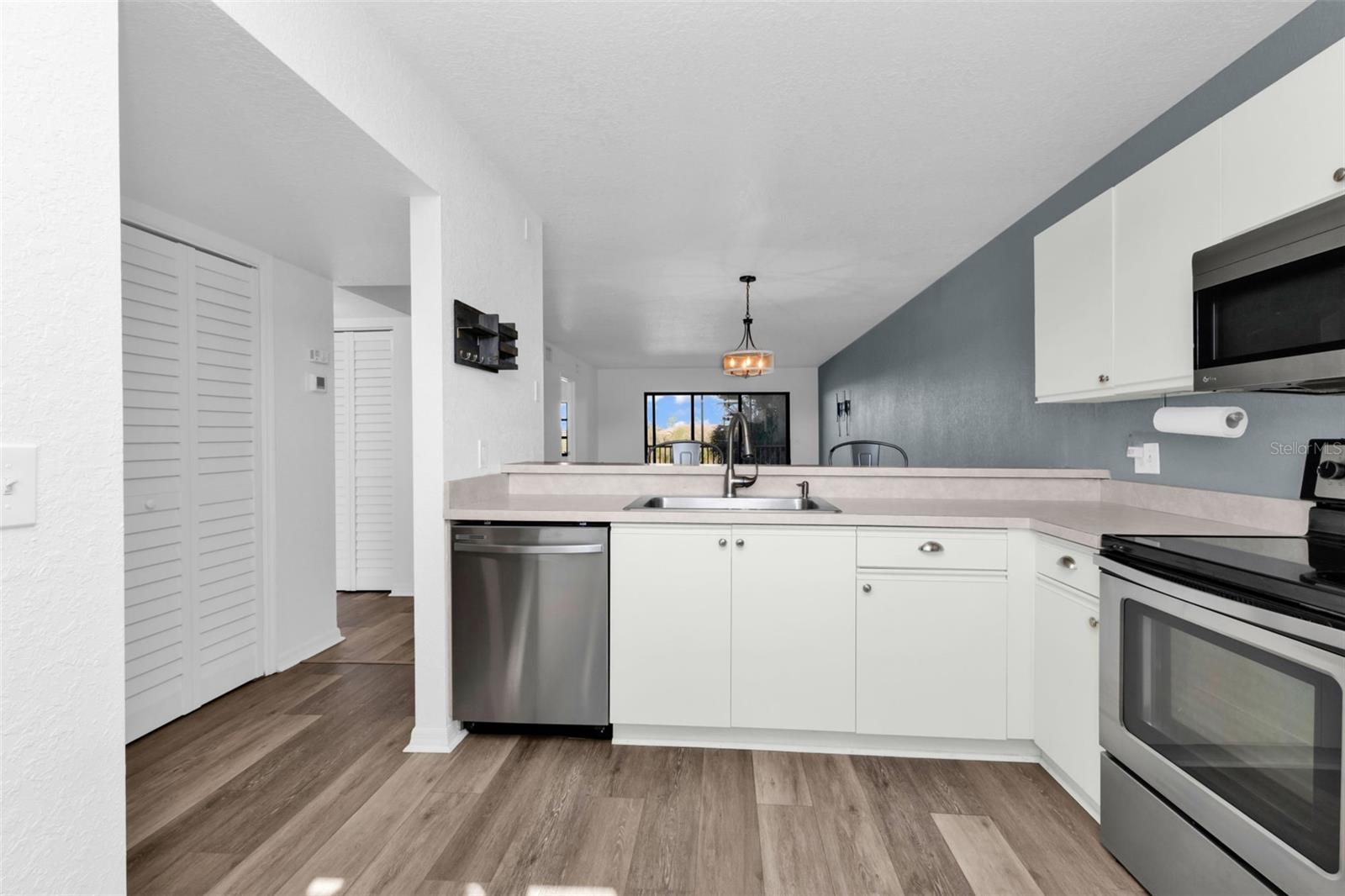 NEWPORT 01 PH 02 BLDG 05 - Residential