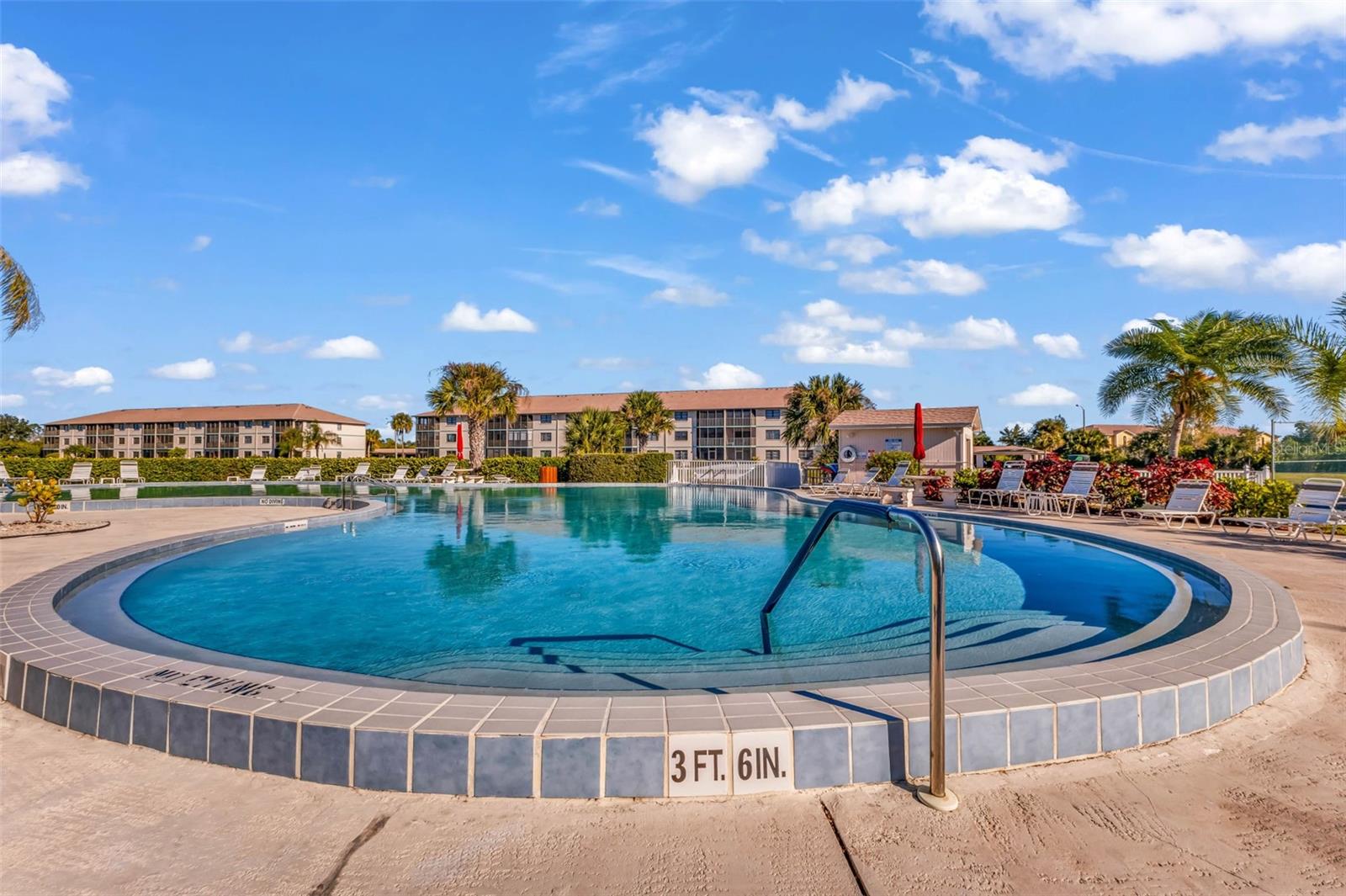 NEWPORT 01 PH 02 BLDG 05 - Residential