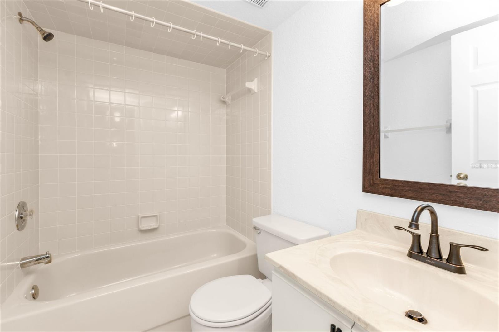 NEWPORT 01 PH 02 BLDG 05 - Residential