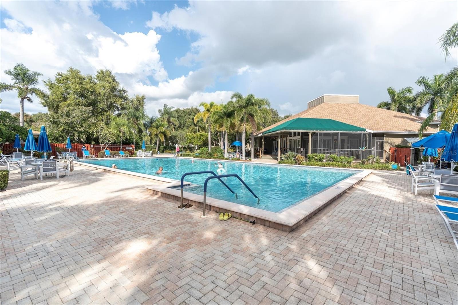 POINTE ALEXIS SOUTH PH III - Residential