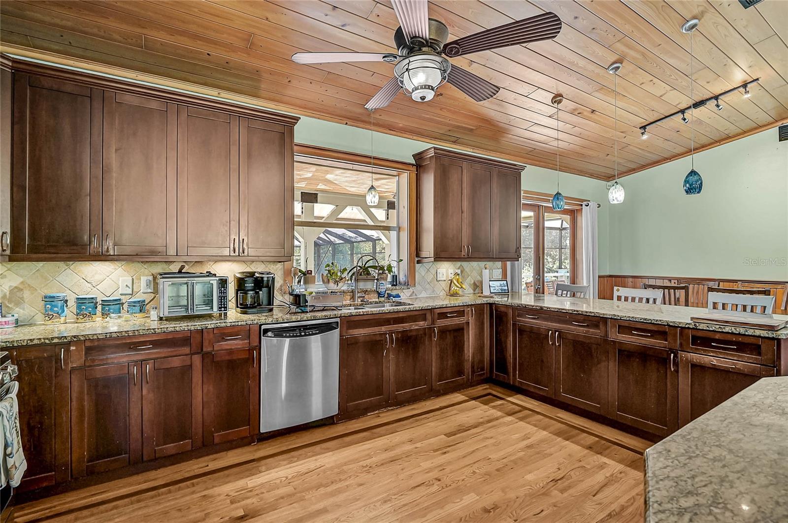 TRINITY ACRES - Residential