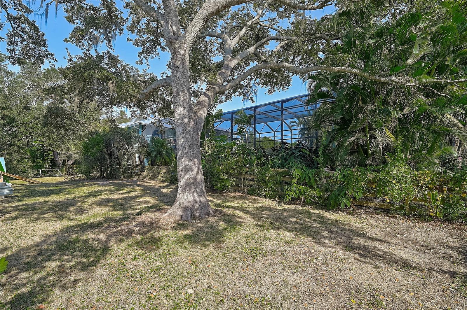 TRINITY ACRES - Residential