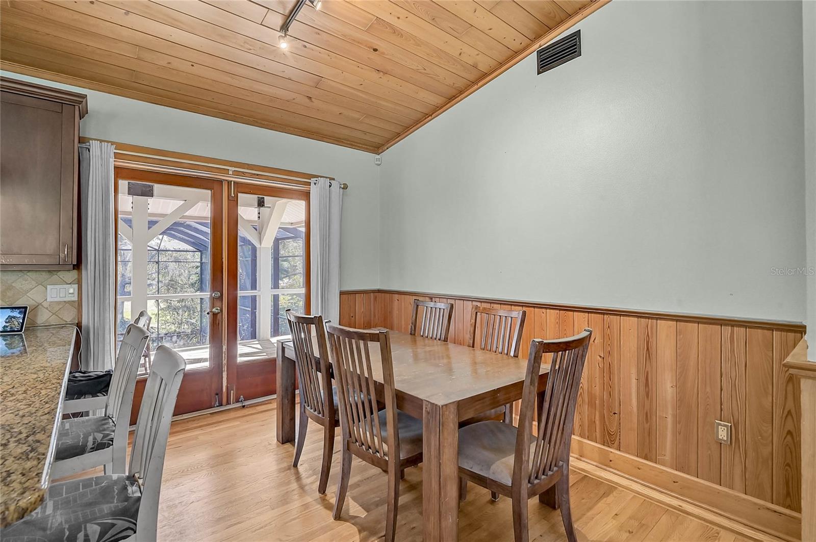 TRINITY ACRES - Residential