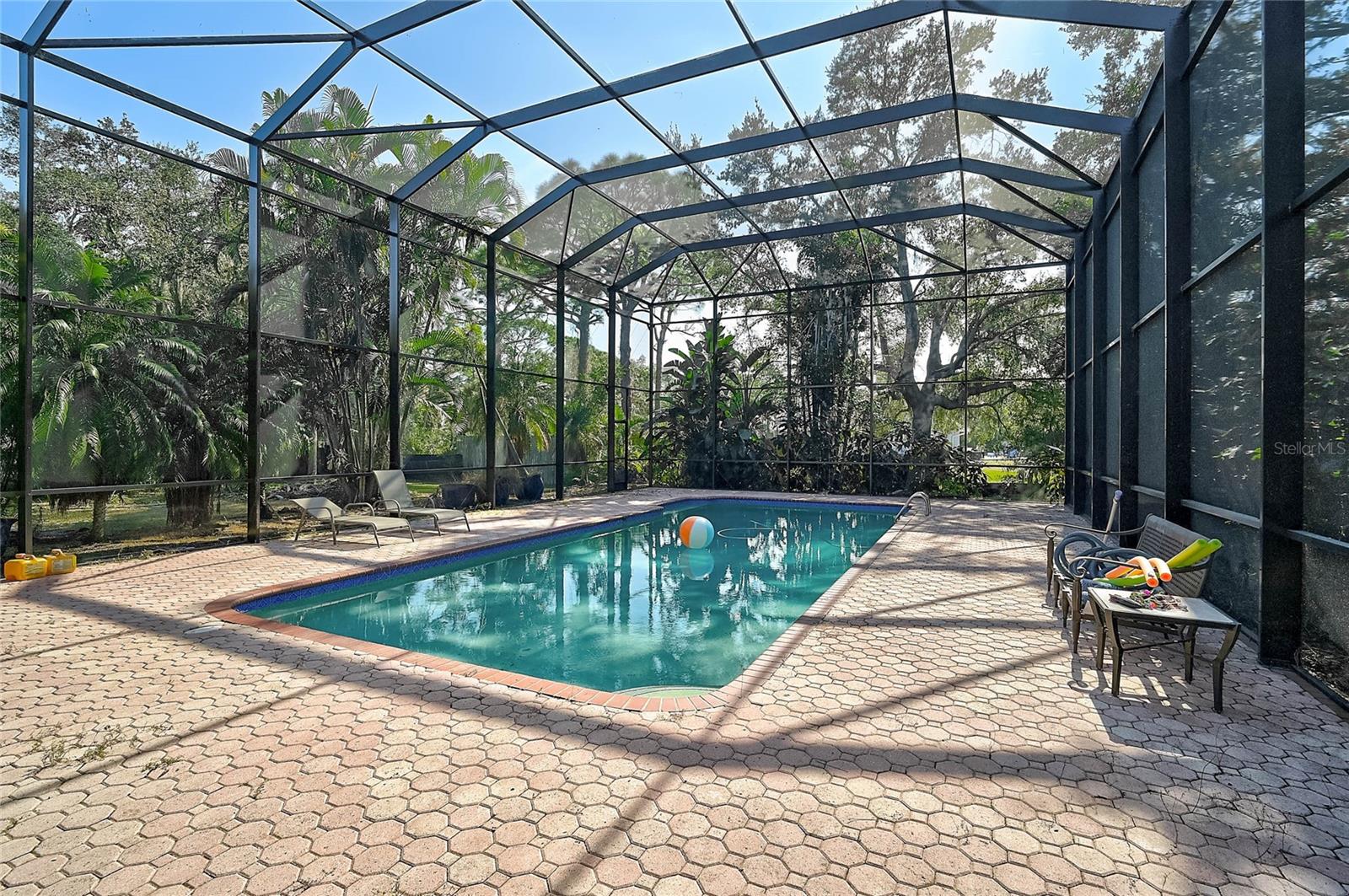 TRINITY ACRES - Residential