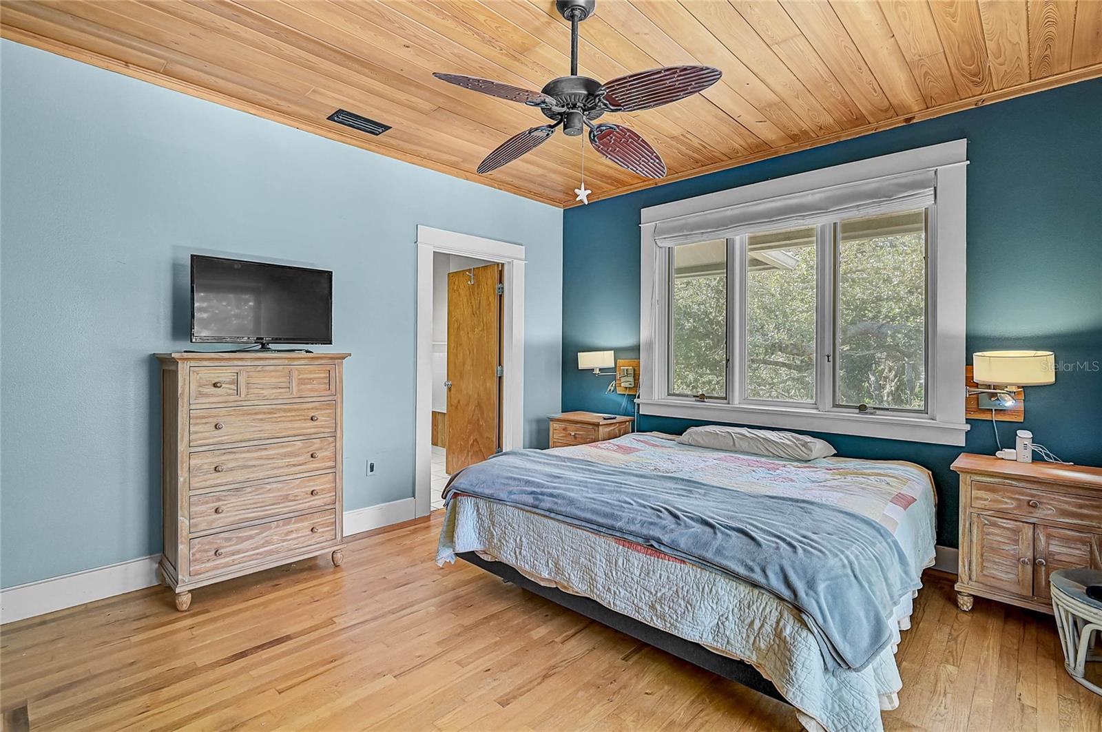 TRINITY ACRES - Residential