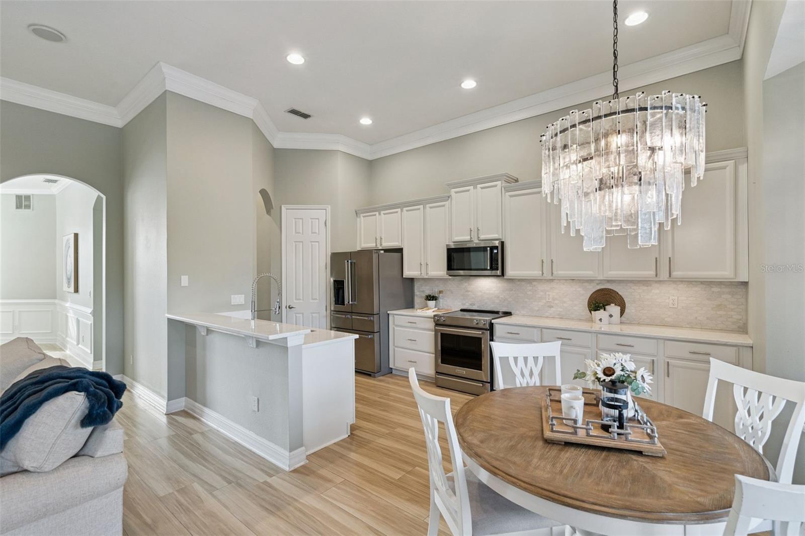 BUCKINGHAM ESTATES - Residential