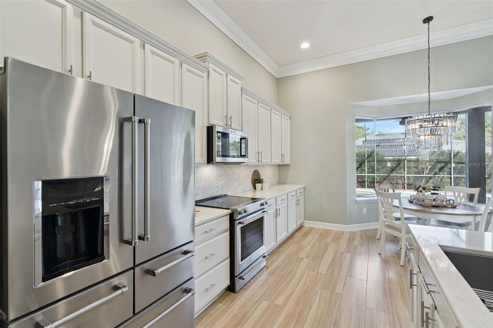 BUCKINGHAM ESTATES - Residential