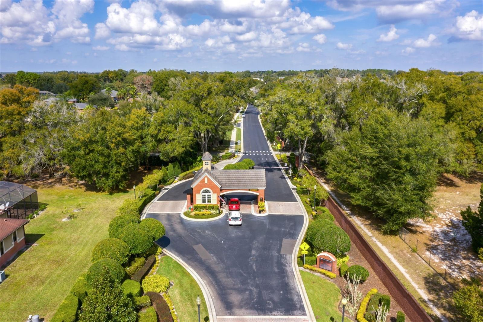 BUCKINGHAM ESTATES - Residential