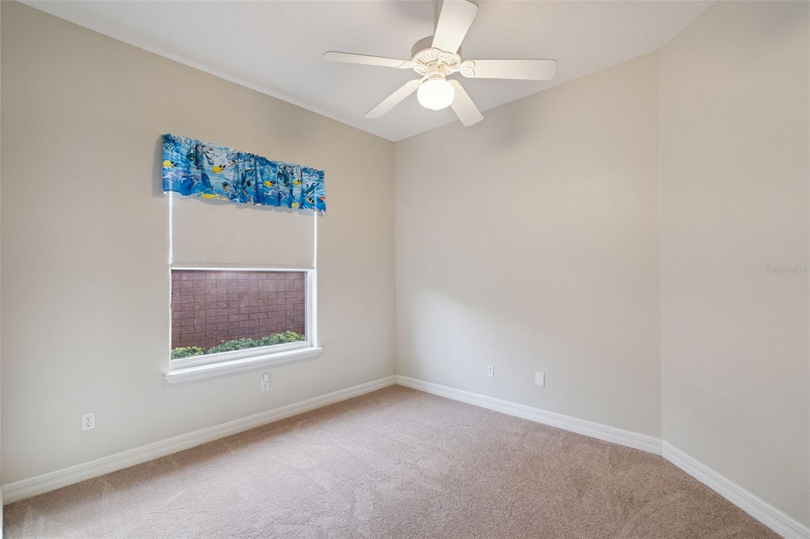 BUCKINGHAM ESTATES - Residential