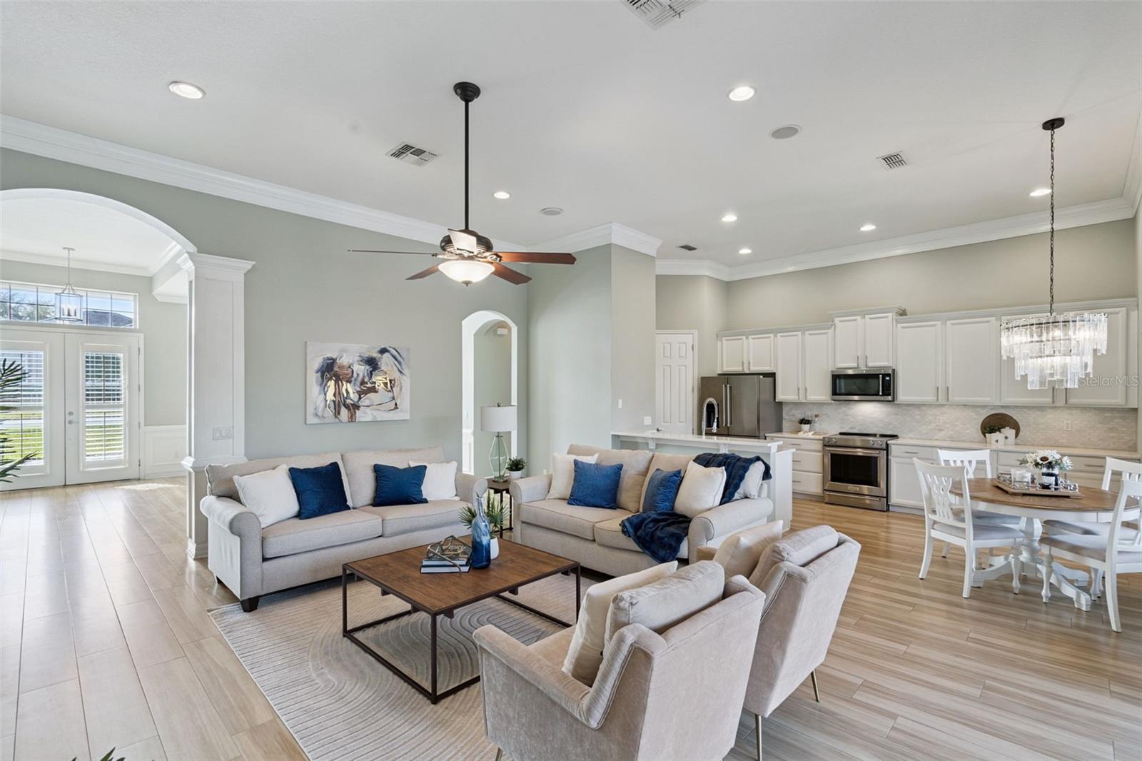 BUCKINGHAM ESTATES - Residential