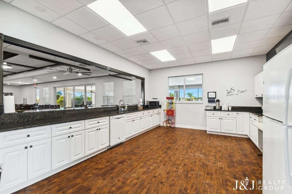 THORNTON CREEK MOTORCOACH RESORT - Residential