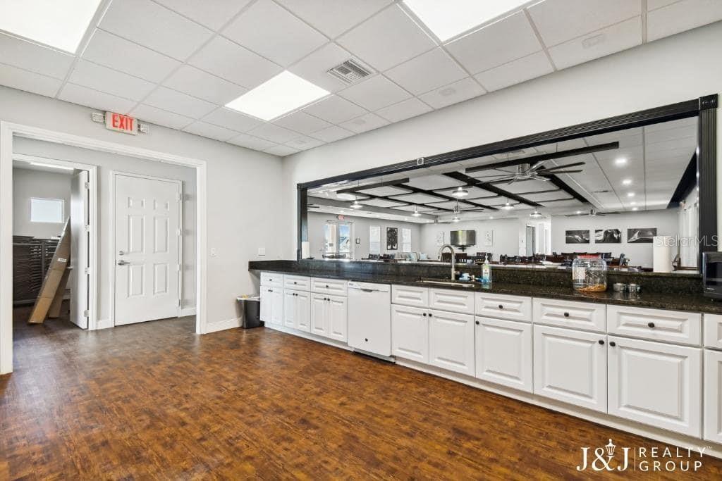 THORNTON CREEK MOTORCOACH RESORT - Residential