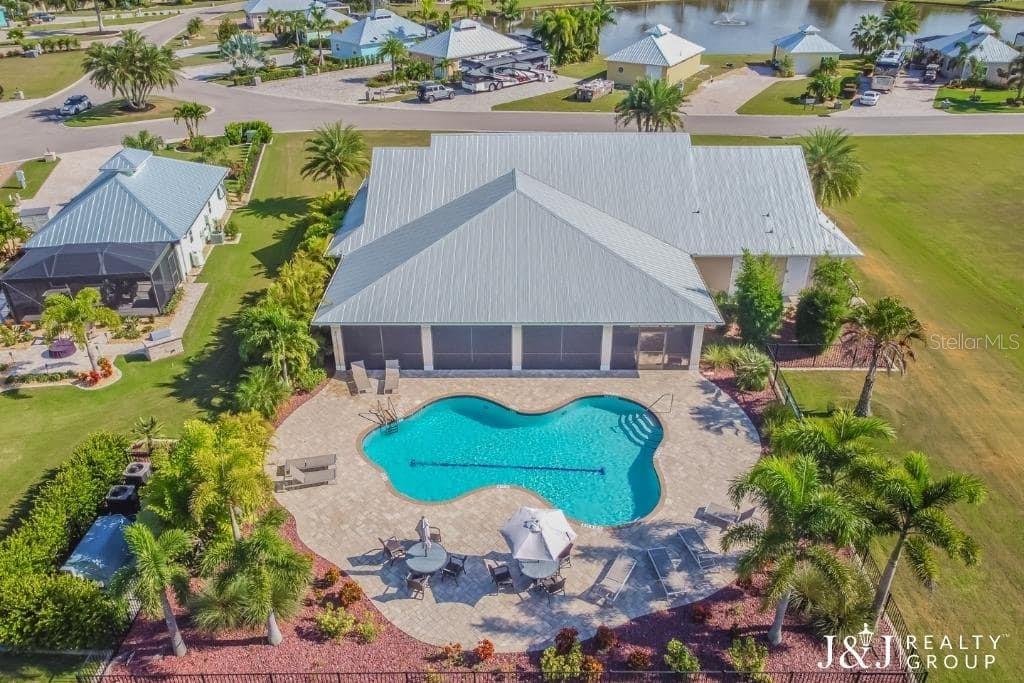 THORNTON CREEK MOTORCOACH RESORT - Residential