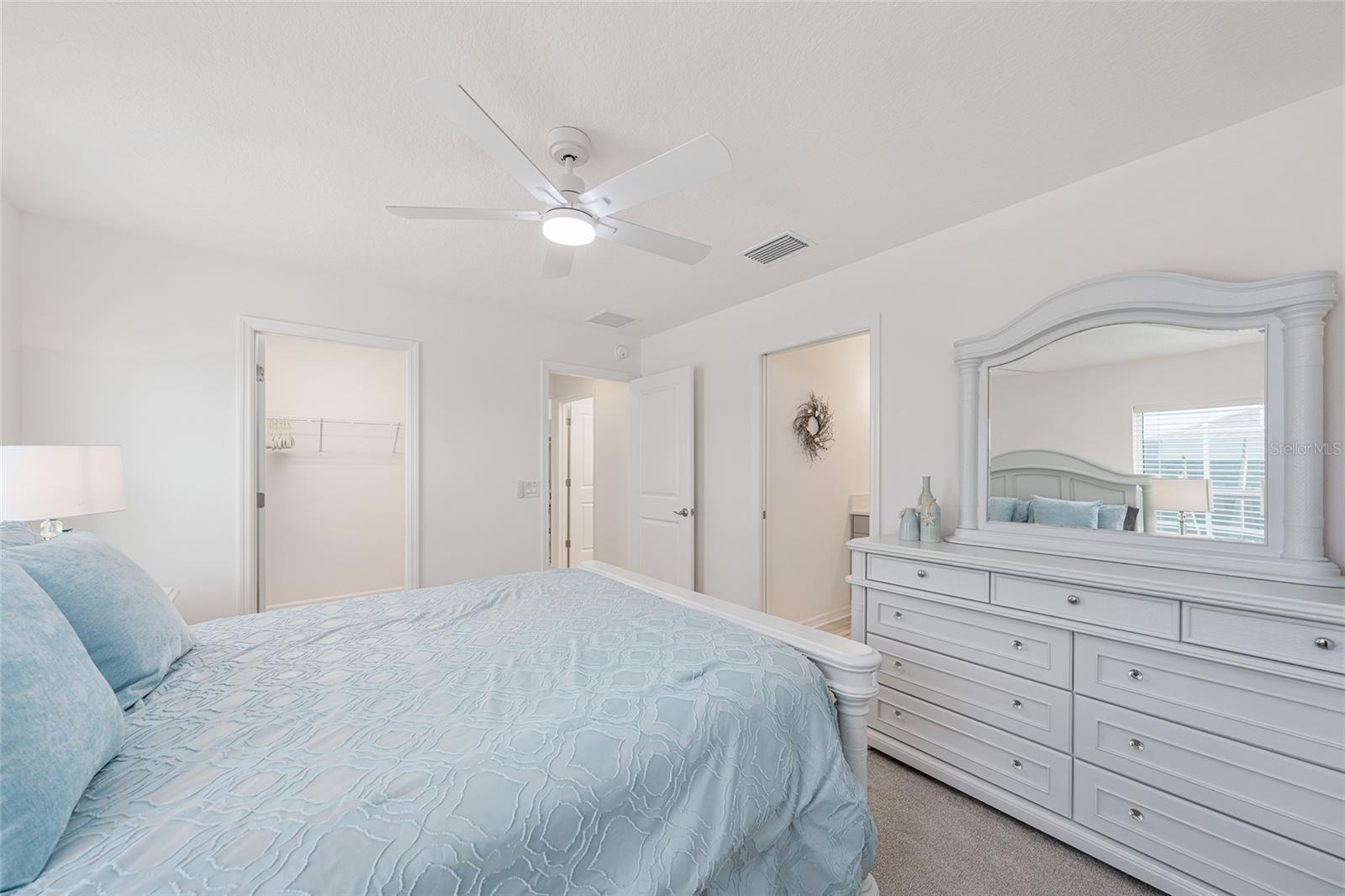 VILLAGES OF SOUTHERN OAKS - Residential