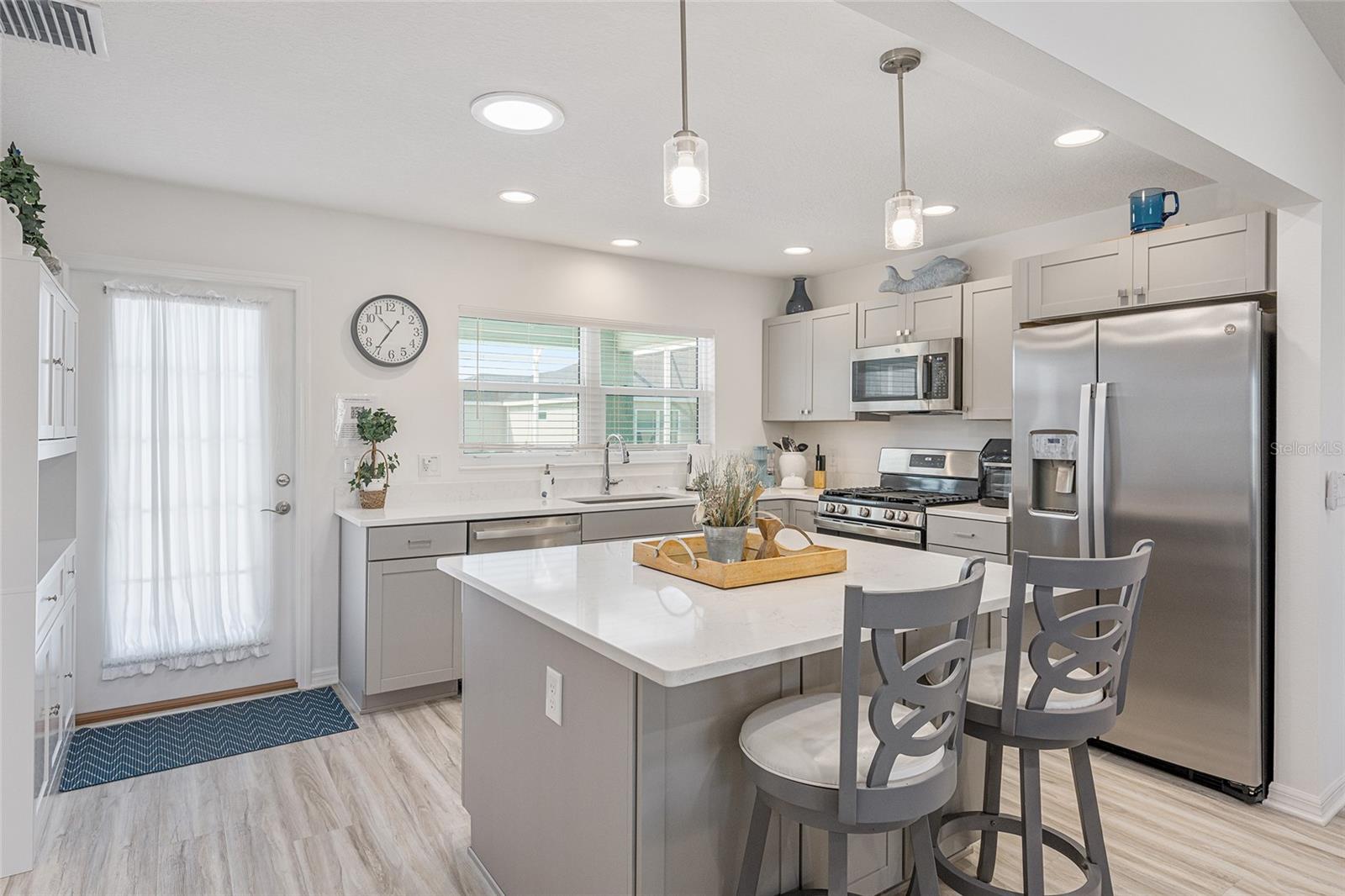 VILLAGES OF SOUTHERN OAKS - Residential