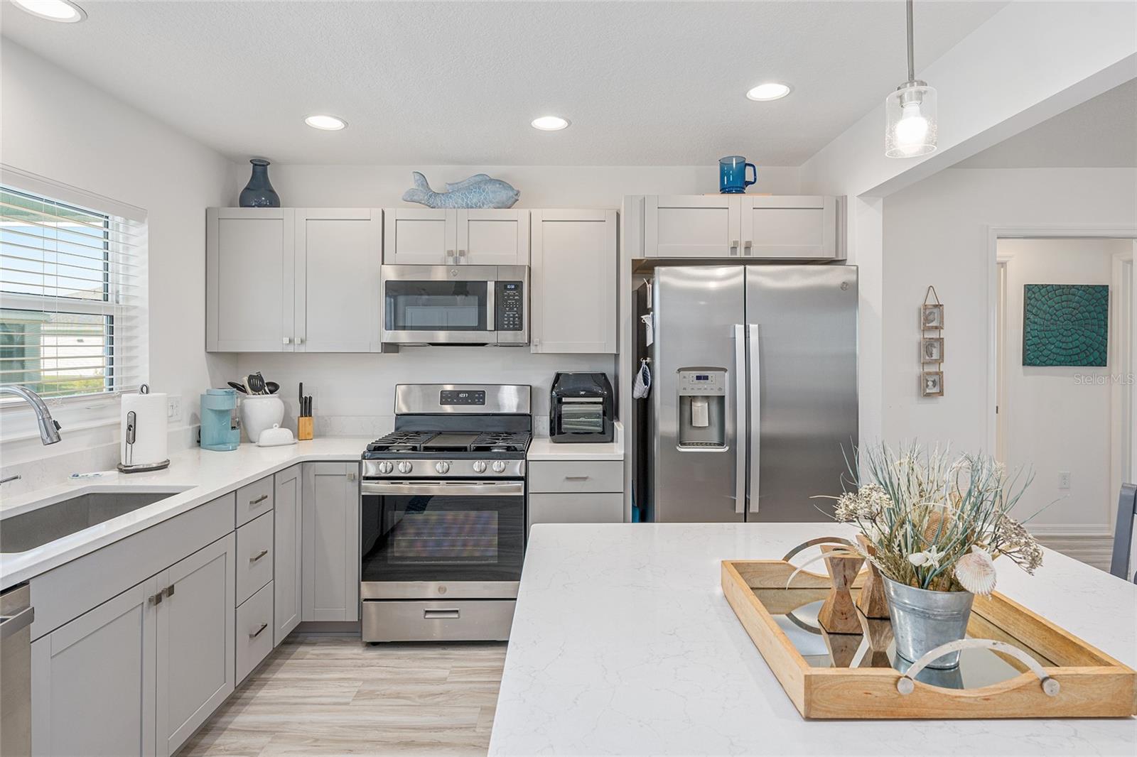 VILLAGES OF SOUTHERN OAKS - Residential