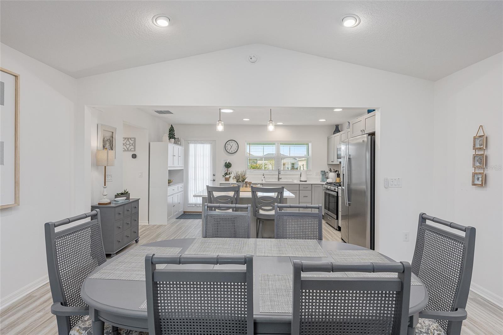 VILLAGES OF SOUTHERN OAKS - Residential