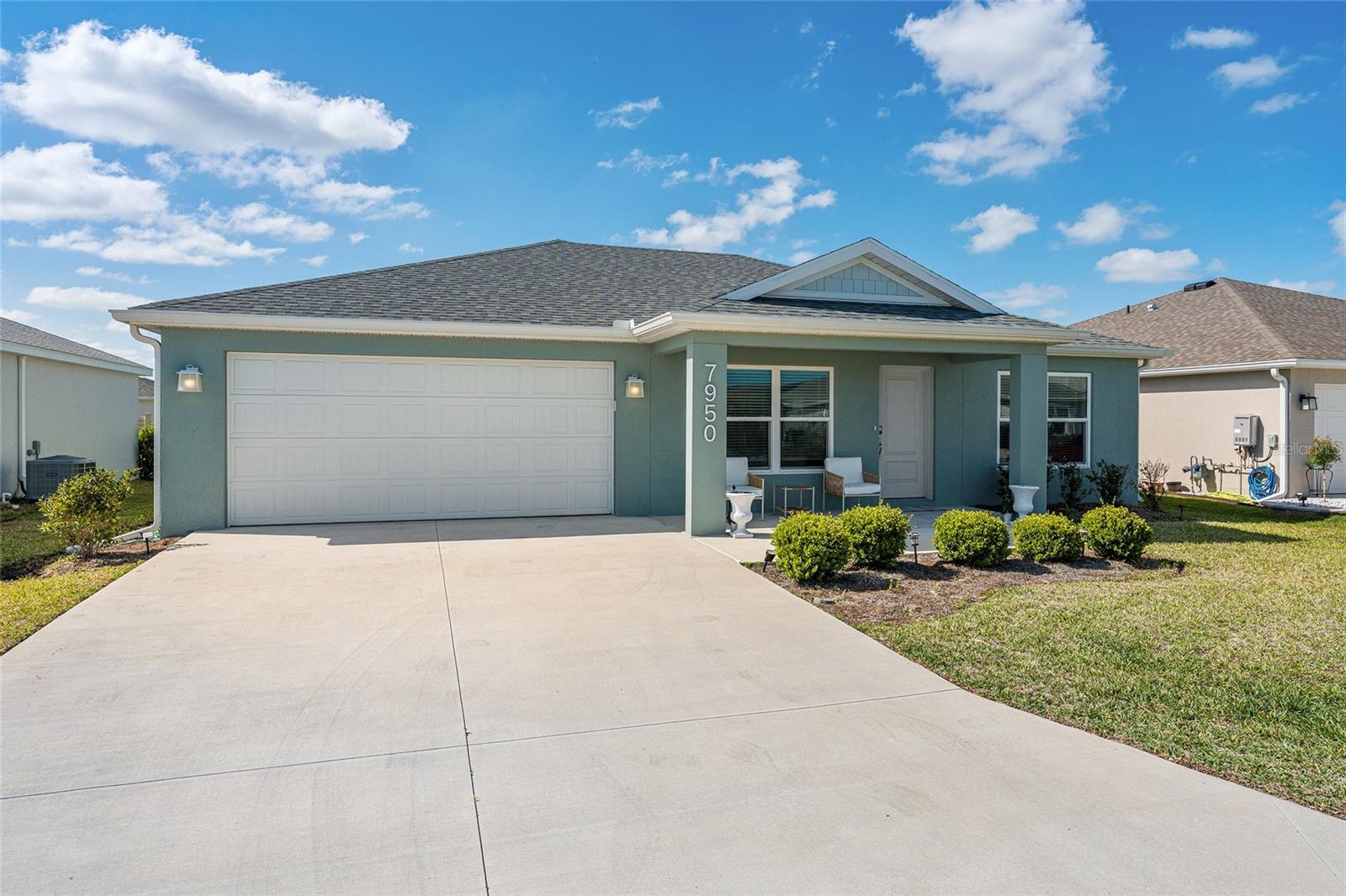 VILLAGES OF SOUTHERN OAKS - Residential