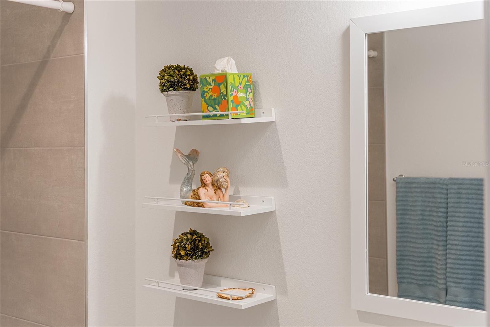 VILLAGES OF SOUTHERN OAKS - Residential