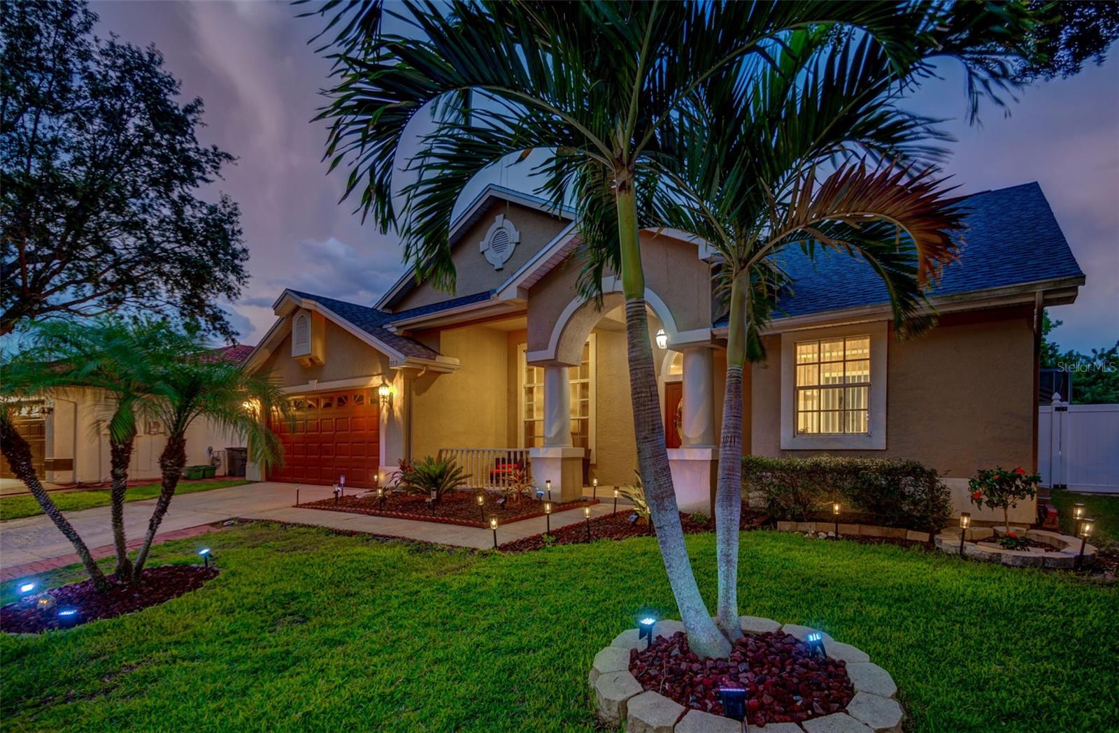 957 WESTWINDS BOULEVARD