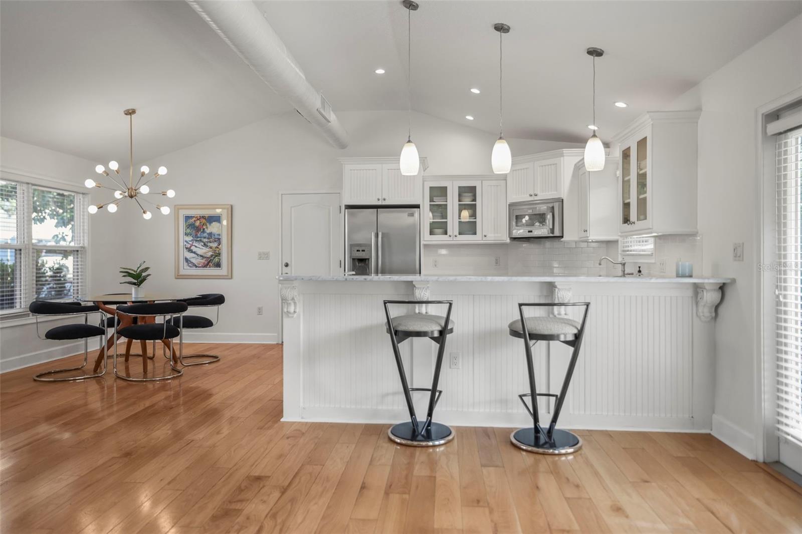 1415 SUNSET DRIVE