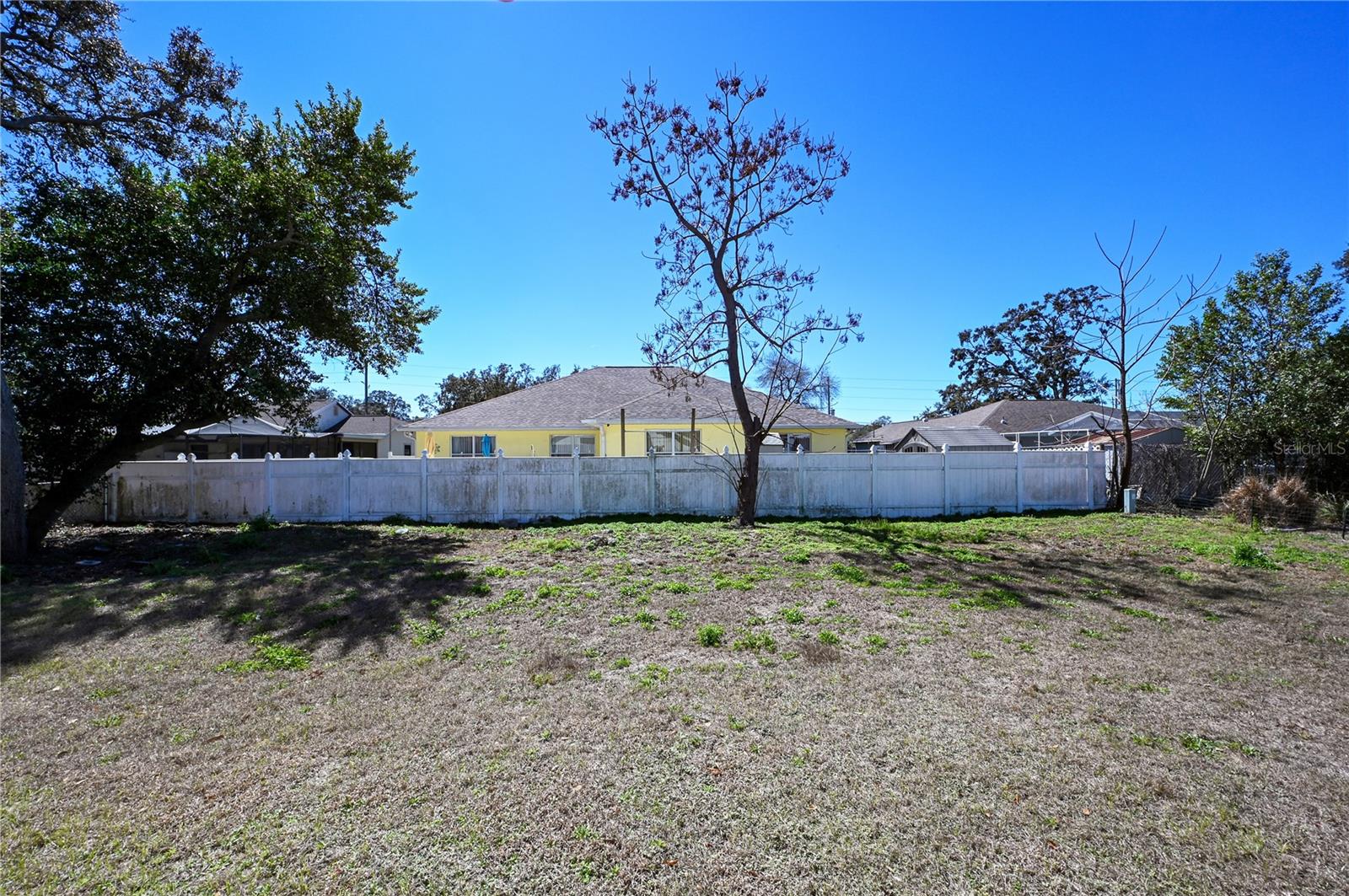 SPRING HILL - Residential Lease