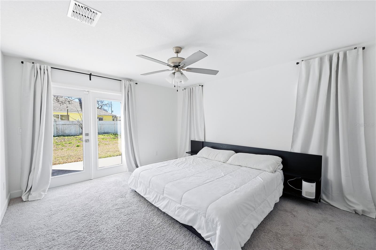 SPRING HILL - Residential Lease