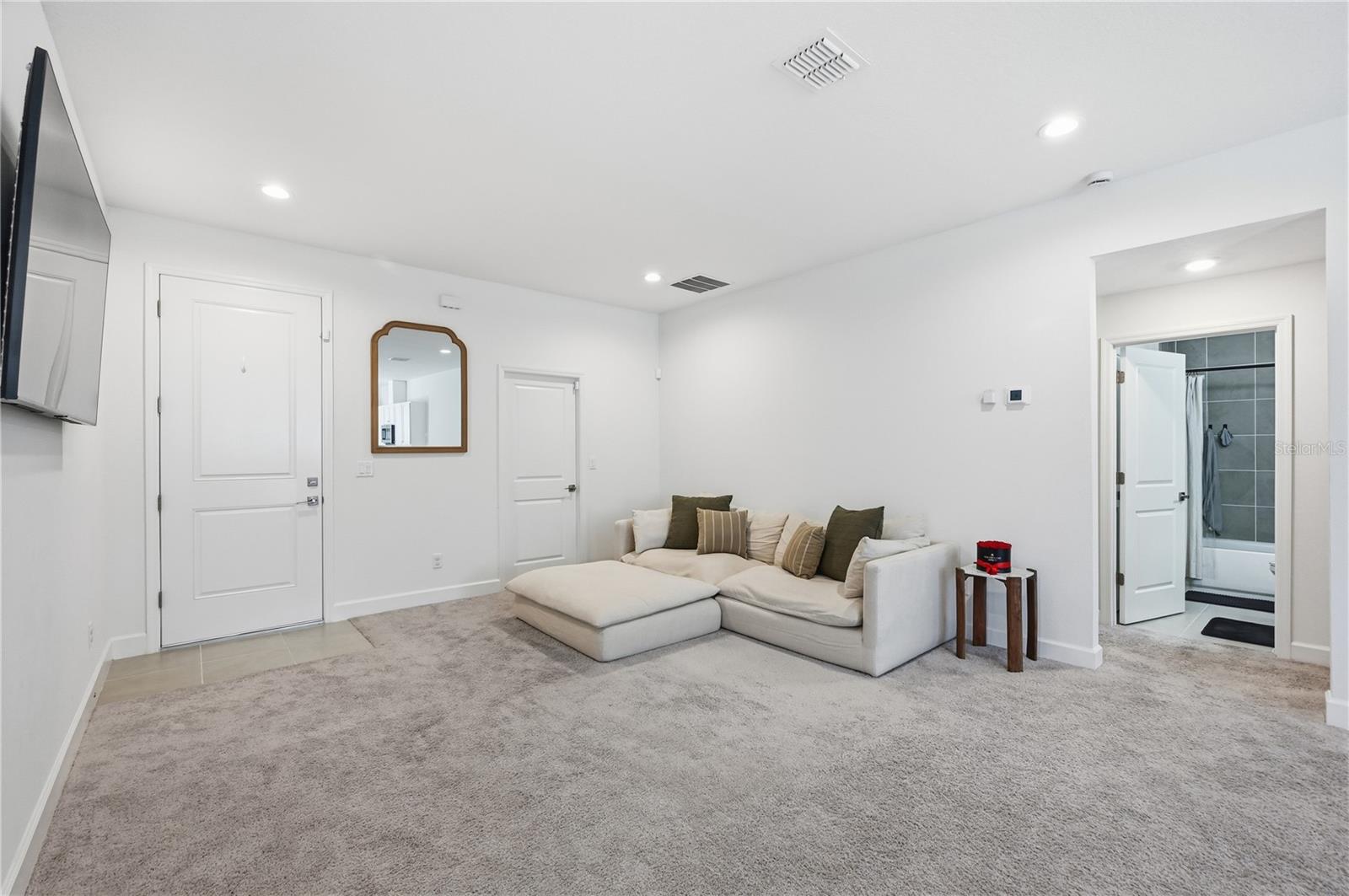 SPRING HILL - Residential Lease