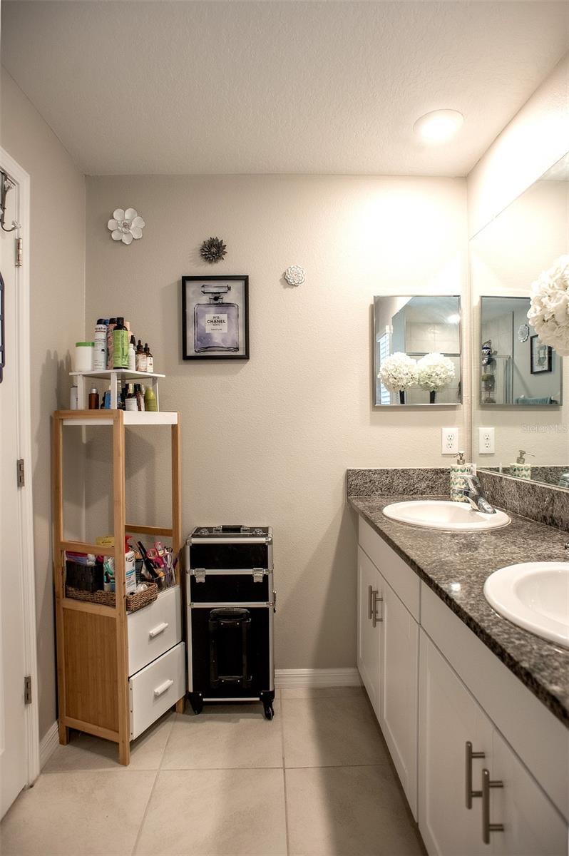 TOWNES/CYPRESS RANCH - Residential