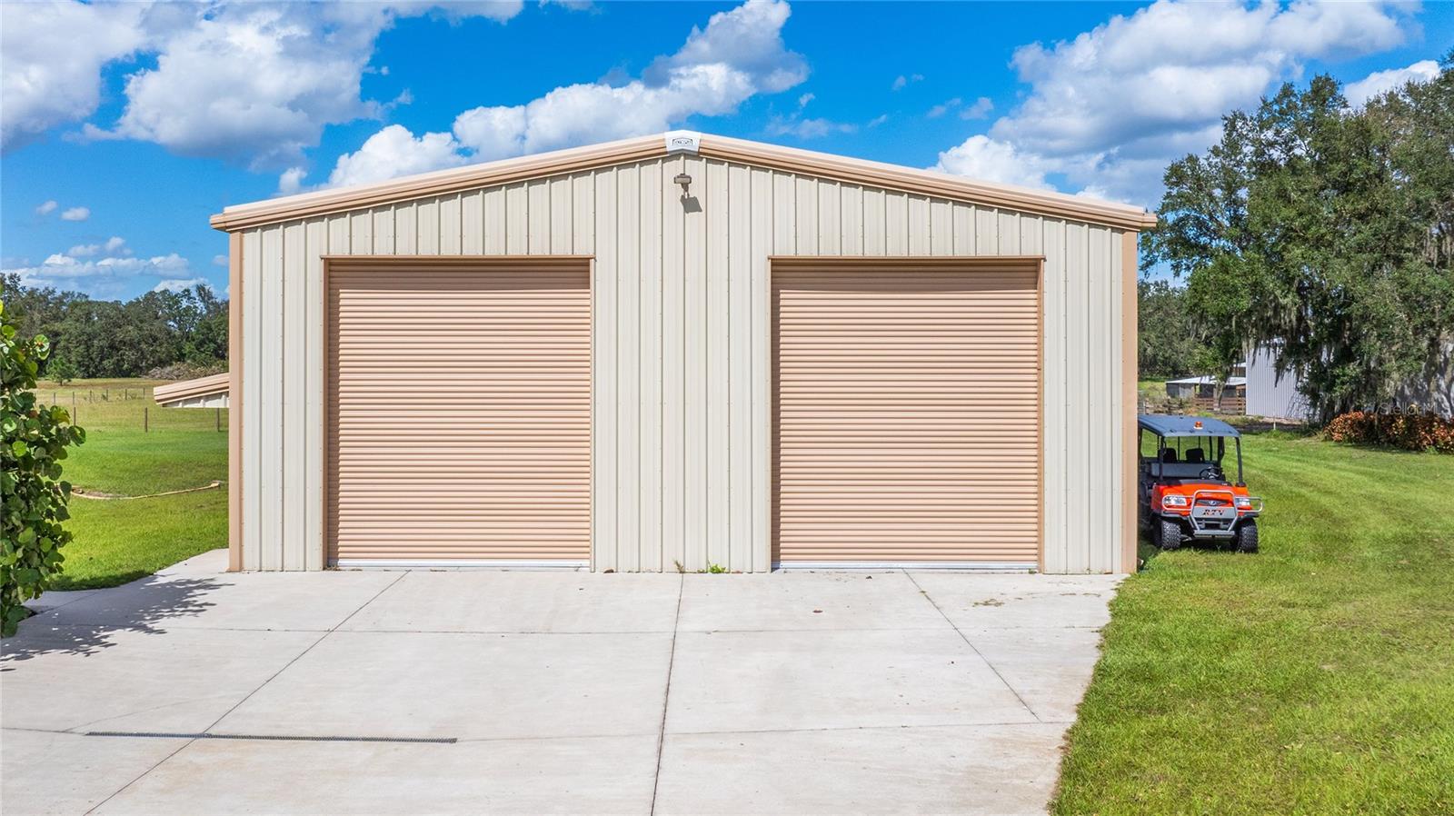MAMMOTH GROVE - Residential