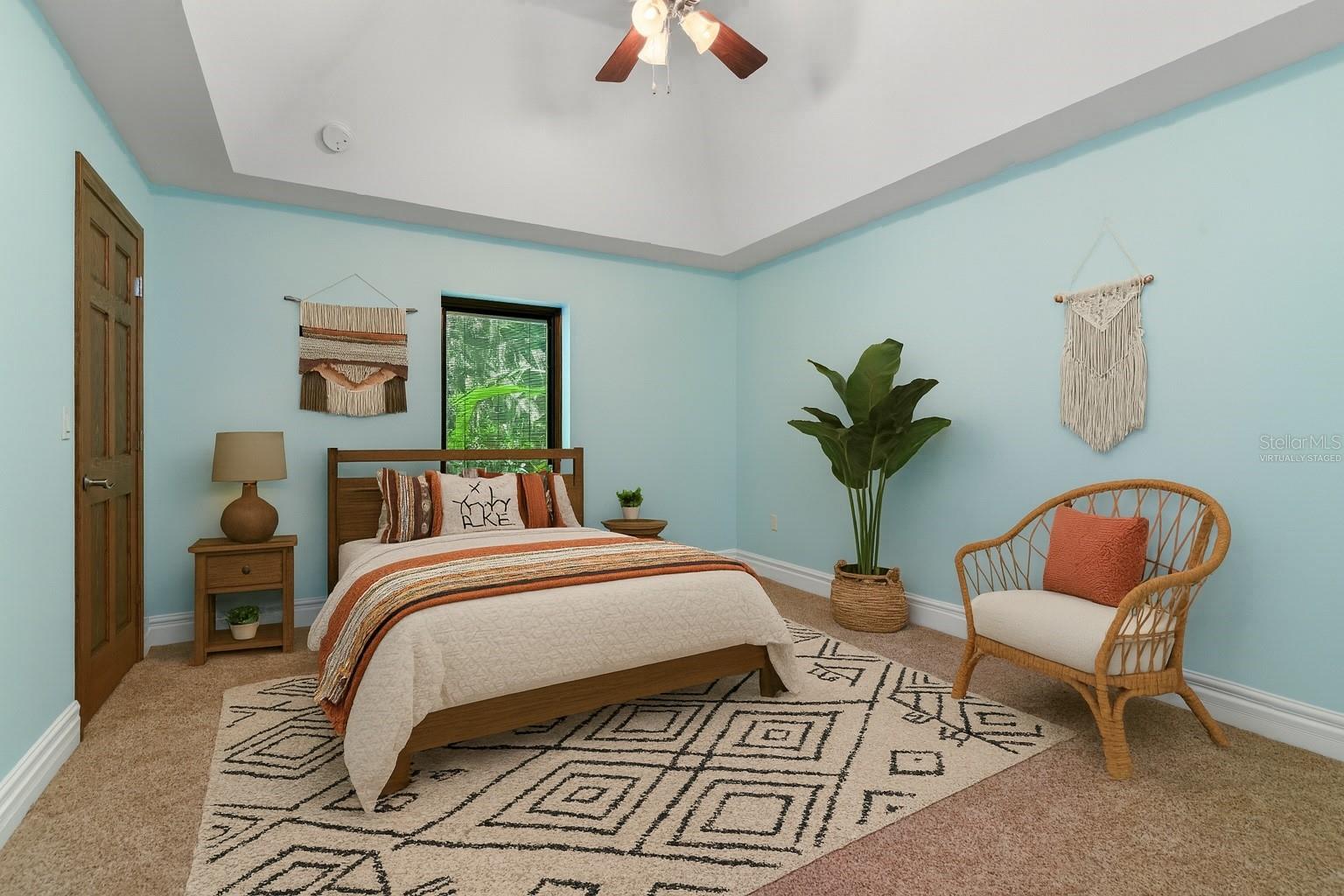 MAMMOTH GROVE - Residential