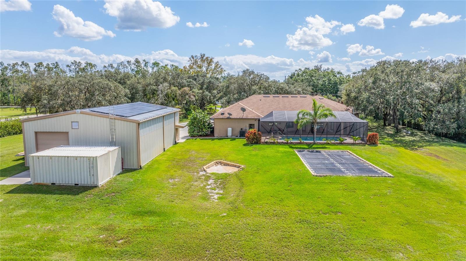 MAMMOTH GROVE - Residential