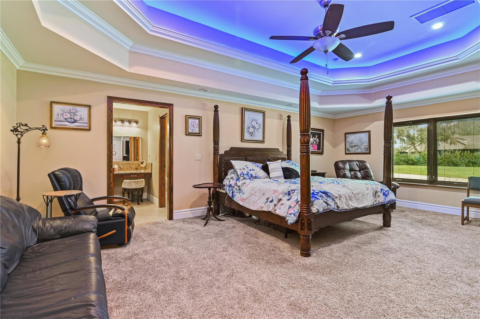 MAMMOTH GROVE - Residential