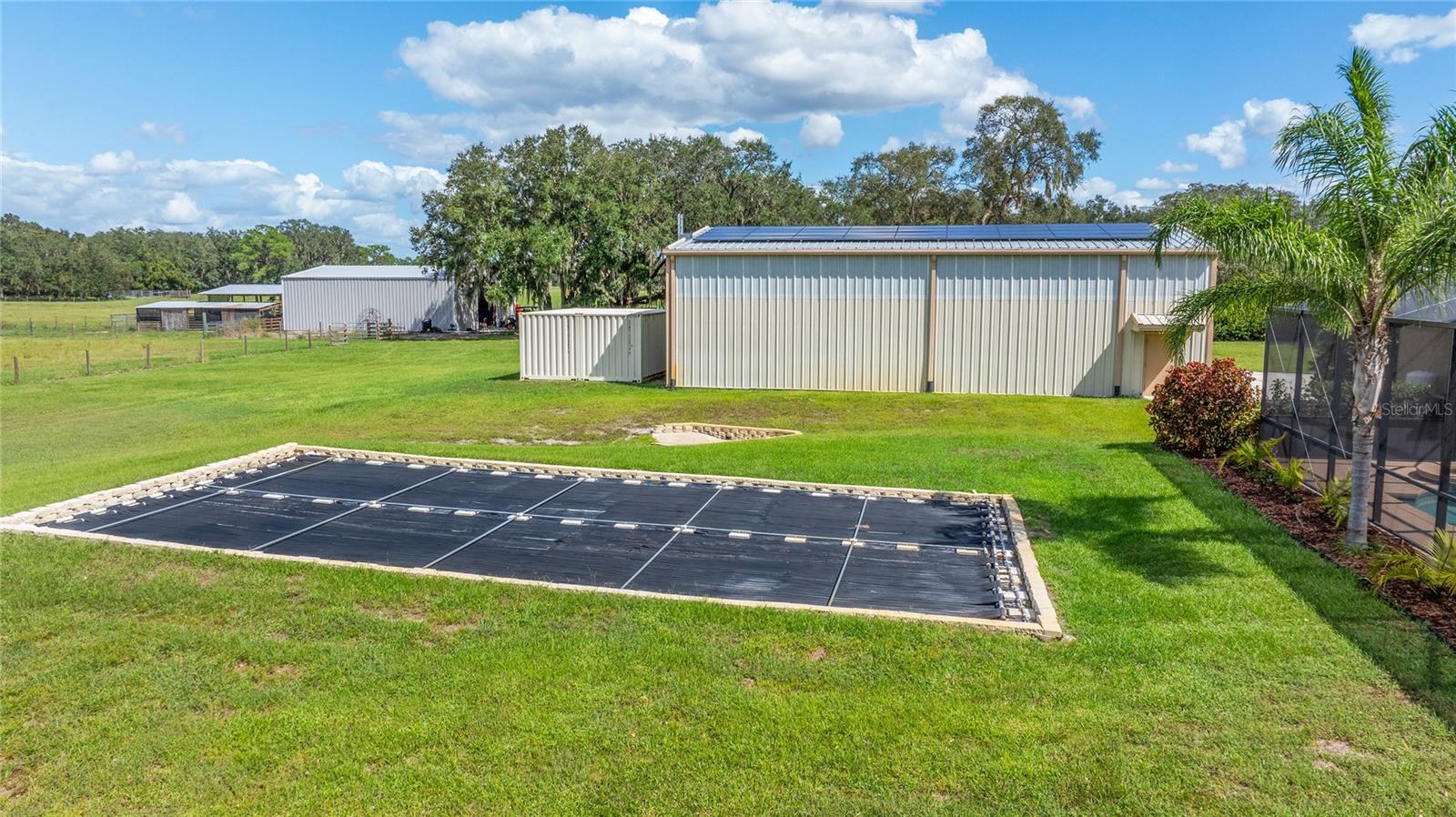 MAMMOTH GROVE - Residential