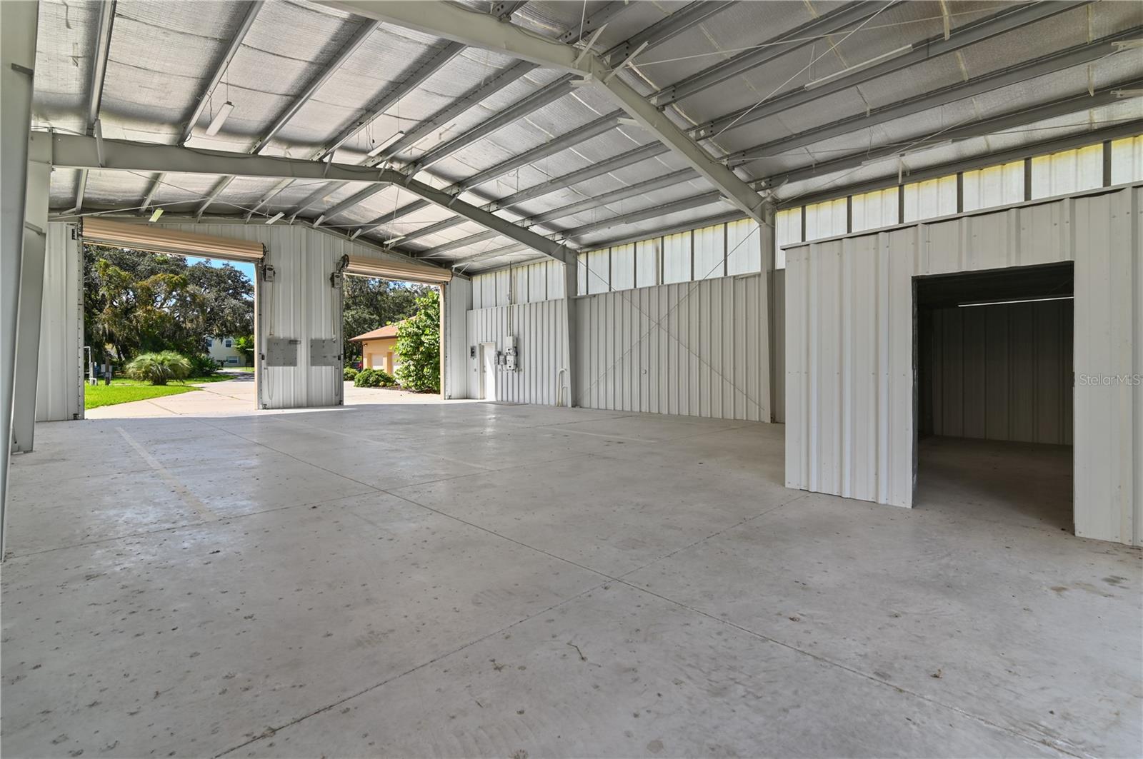 MAMMOTH GROVE - Residential