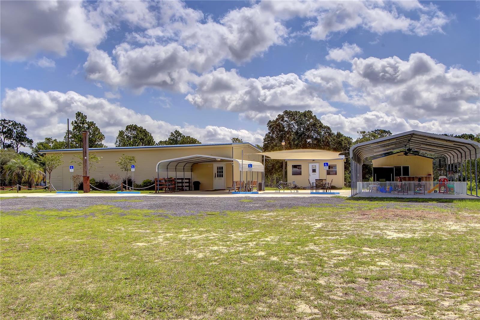 EDWARD REEVES - Commercial Sale