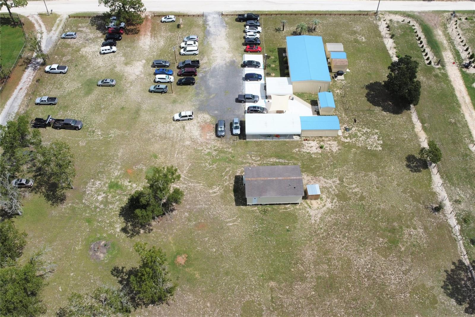 EDWARD REEVES - Commercial Sale