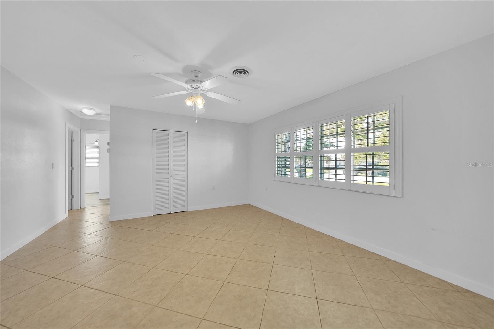 460 PALM CREEK DRIVE