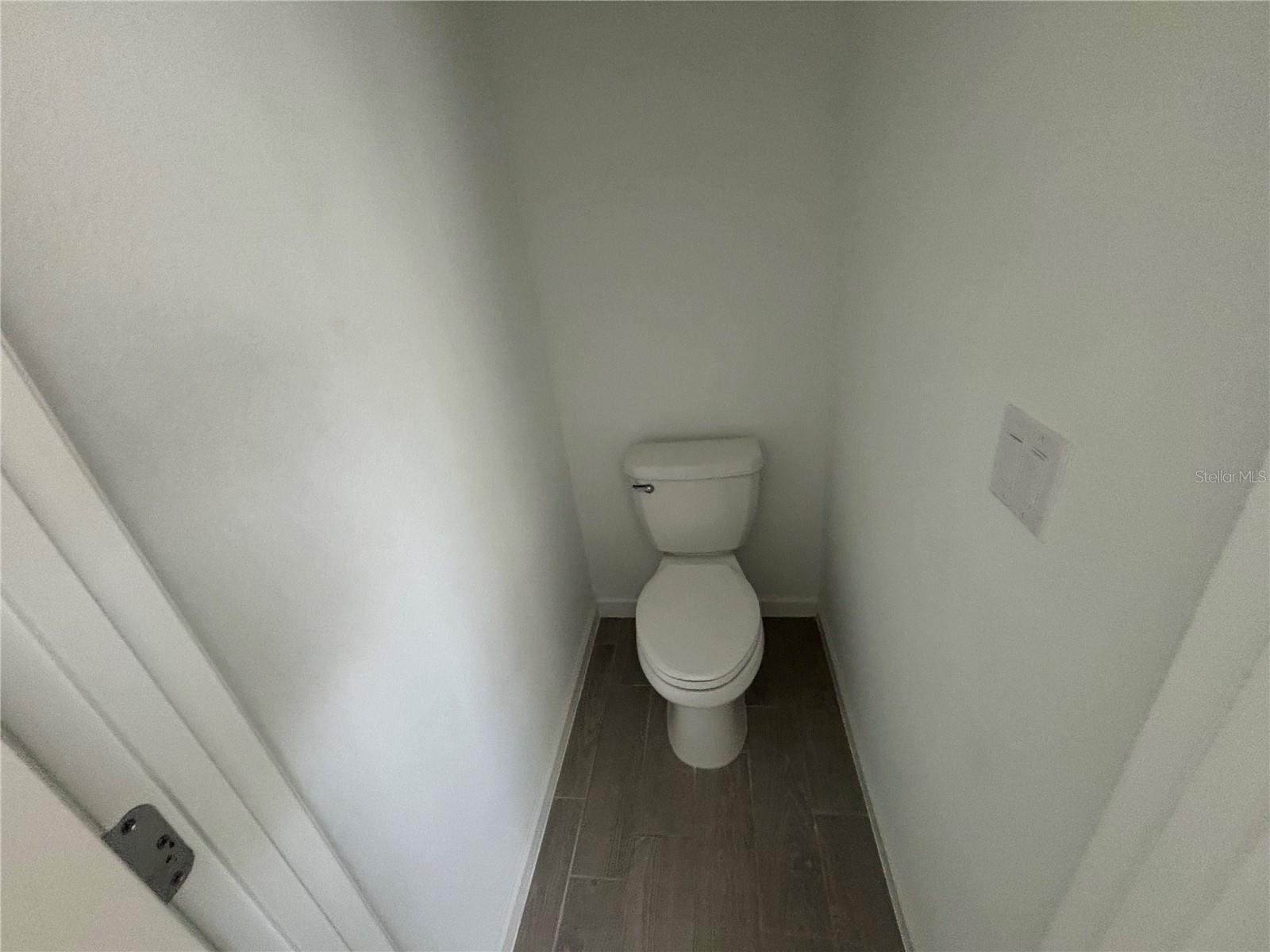 HEATH PRESERVE PH 1 & 2 - Residential Lease